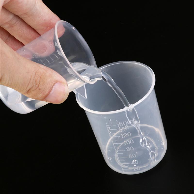 5pcs 50ml / 100ml / 150ml / 250ml / 500ml Measuring Cup Labs Plastic Graduated Beakers Measuring Cup With Handle (Transparent) - Scienmart